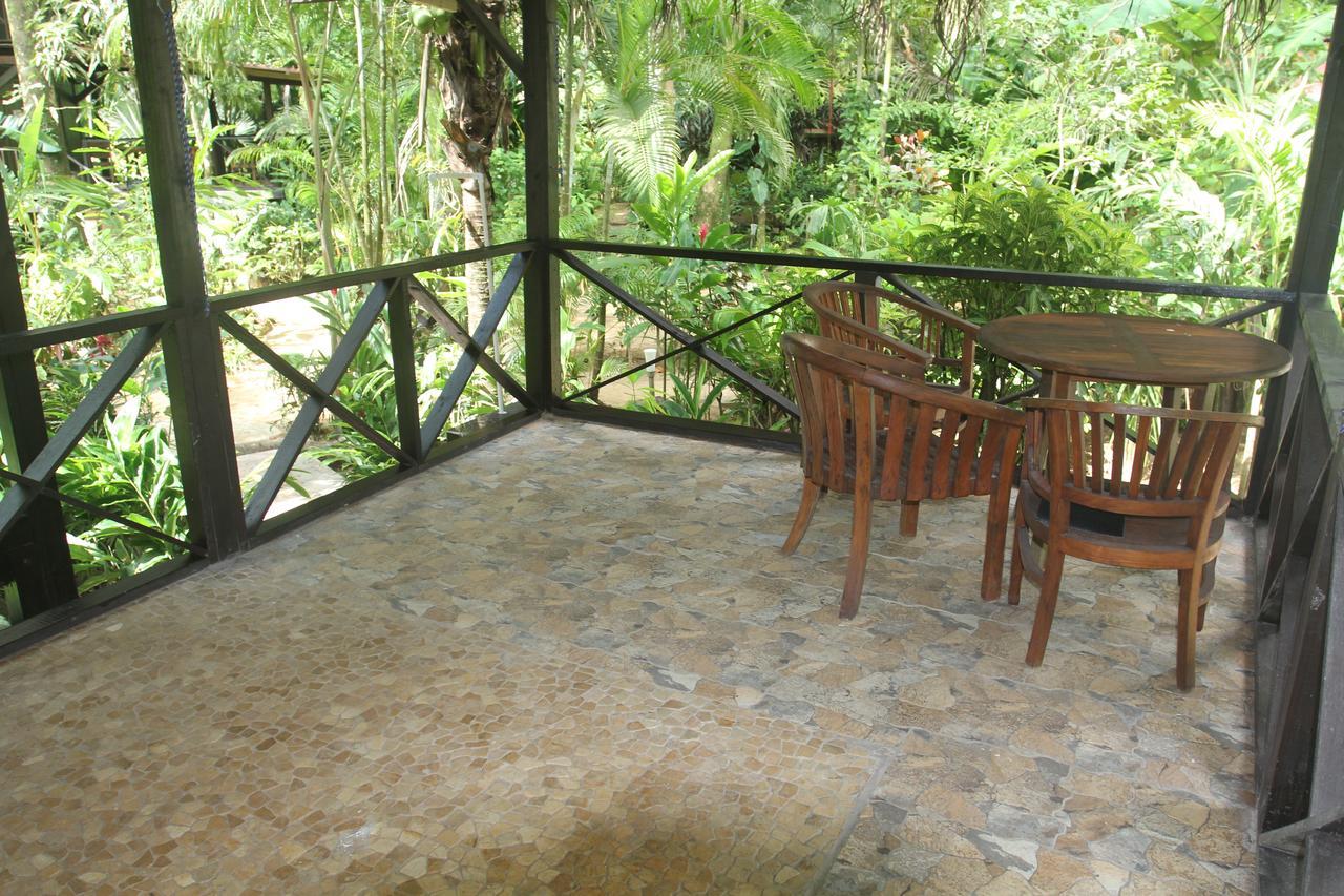 Red Frog Bungalows Surf Resort Bastimentos Exterior photo